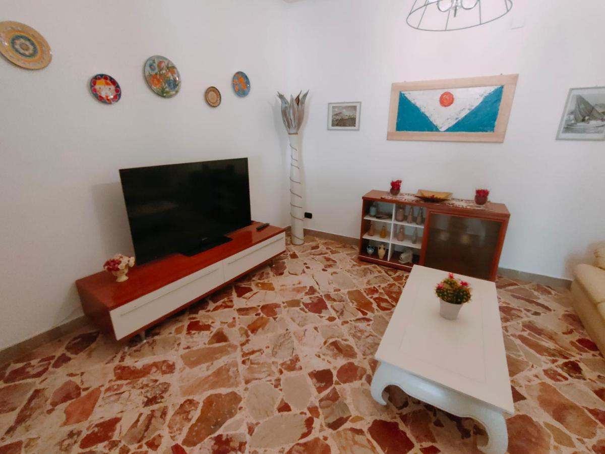 Casa Vacanza La Sicula Palermo Exterior foto