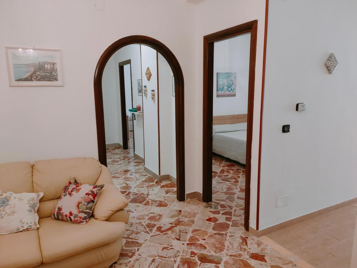 Casa Vacanza La Sicula Palermo Exterior foto