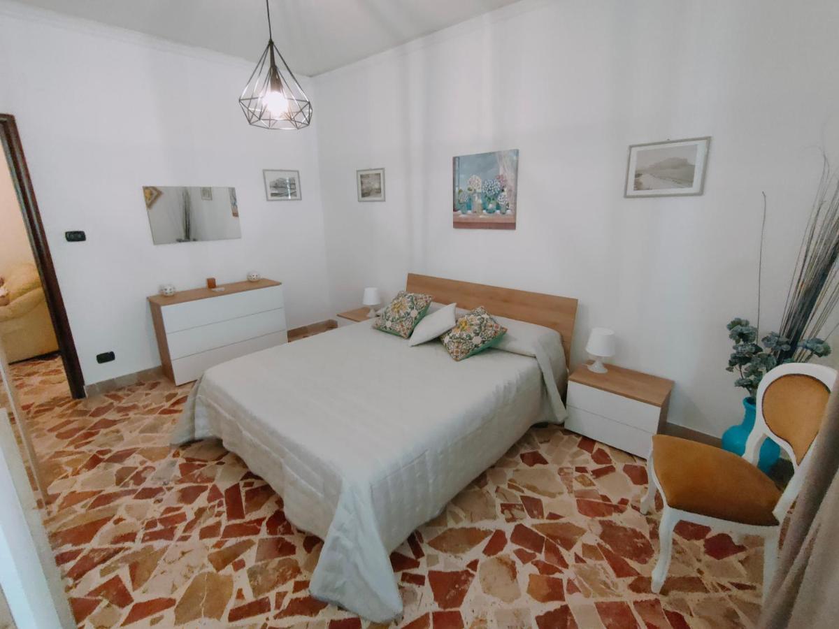 Casa Vacanza La Sicula Palermo Exterior foto