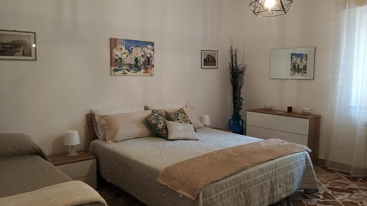 Casa Vacanza La Sicula Palermo Exterior foto